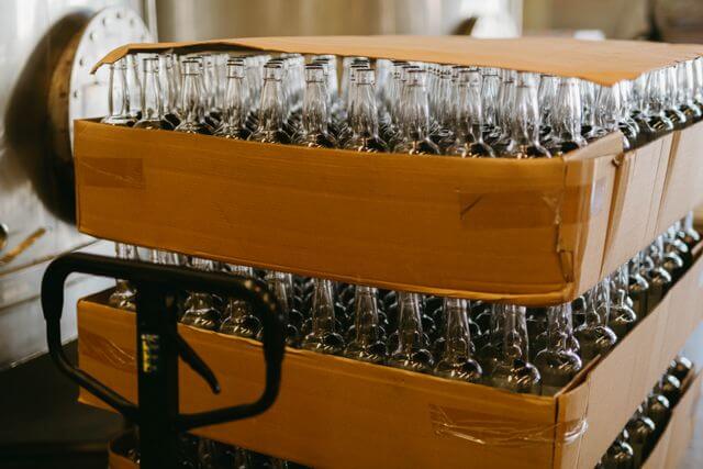 Glass Packaging For Premium Products: Jars, Spirits Bottles, And Dispensing Solutions Glass Packaging For Premium Products: Jars, Spirits Bottles, And Dispensing Solutions