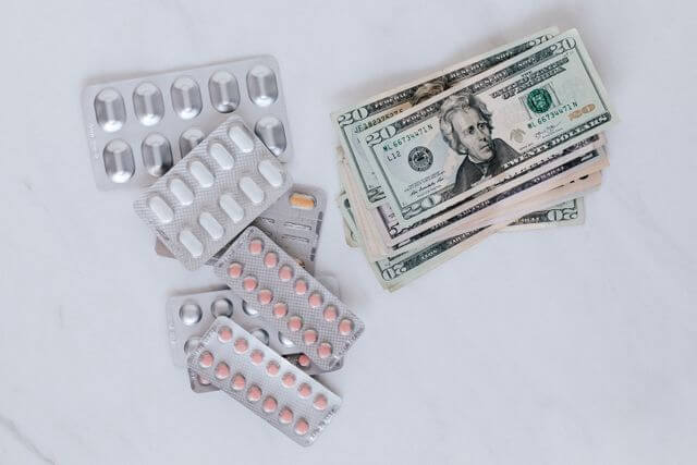 How Healthcare Organizations Can Reduce Financial Waste Without Compromising Care How Healthcare Organizations Can Reduce Financial Waste Without Compromising Care
