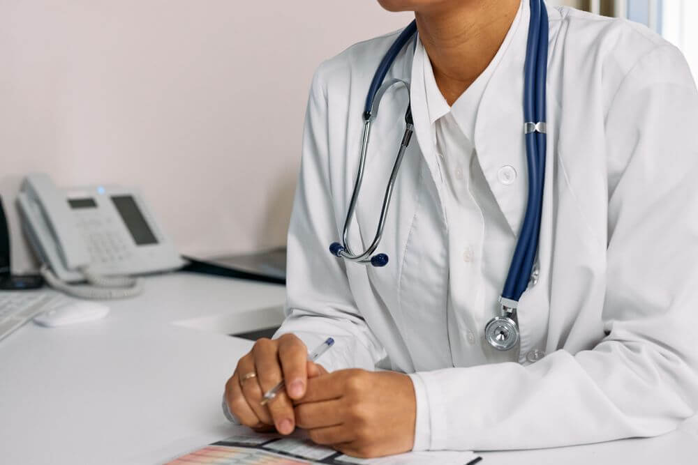 How Residents Can Evaluate Competing Physician Offers How Residents Can Evaluate Competing Physician Offers