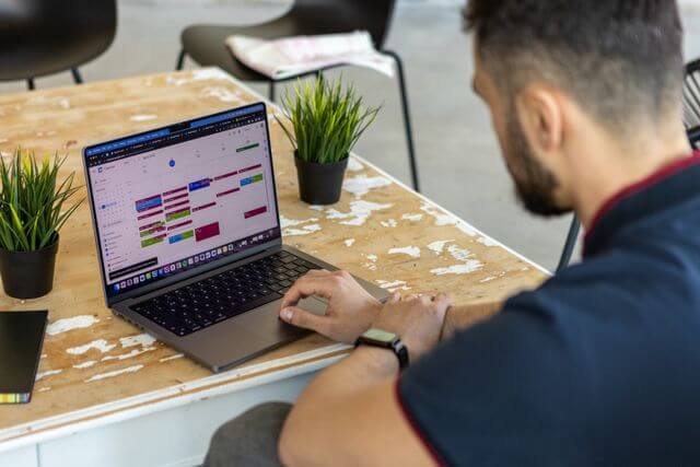 How To Create A Realistic Work-Life Balance Schedule Around Evening Commitments How To Create A Realistic Work-Life Balance Schedule Around Evening Commitments